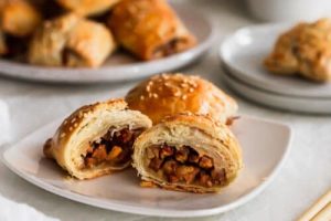 paneer szechuan puff