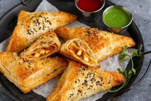 vegetable mince puffs